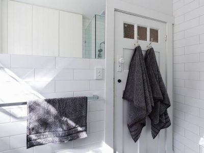 How to Fix a Permanently Smelly Towel